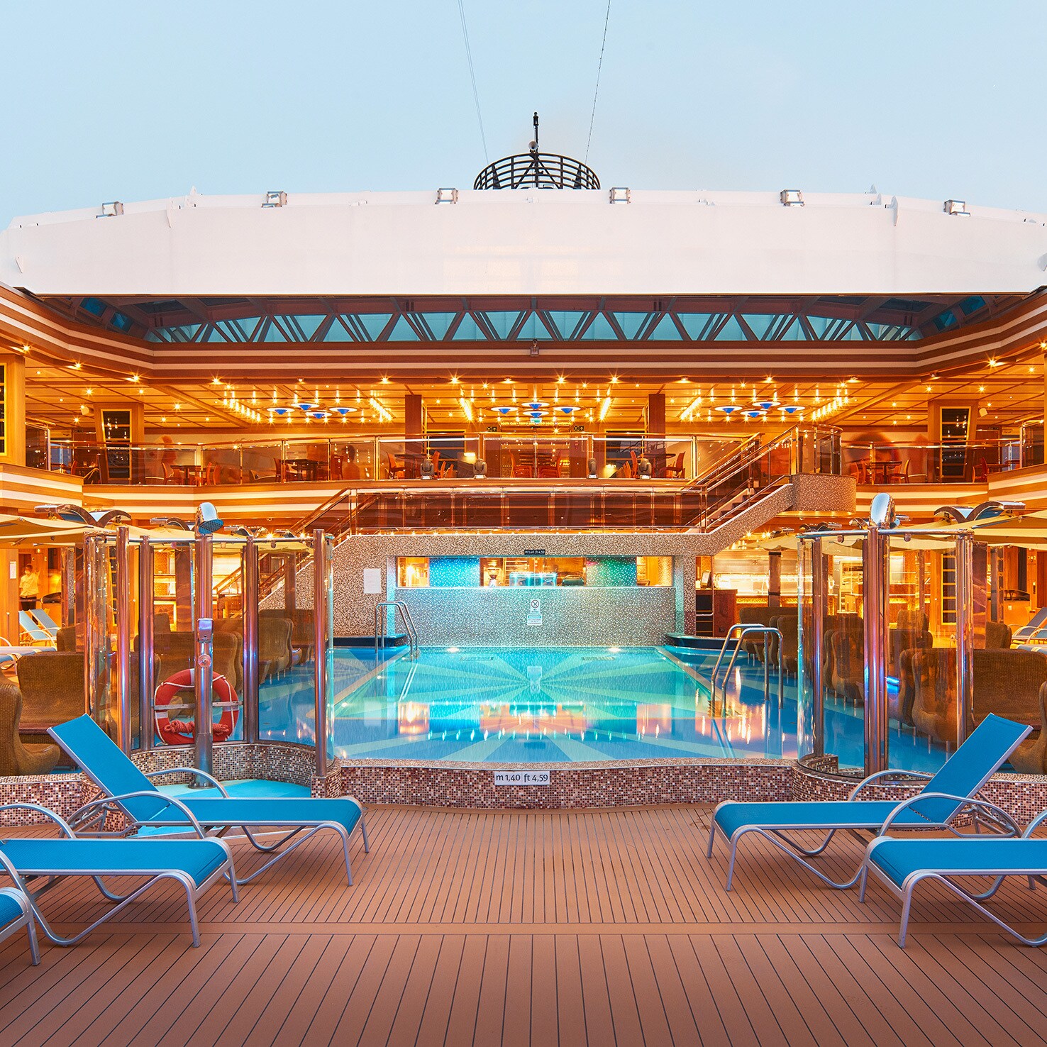 Costa Diadema · piscina a bordo · Costa Cruceros