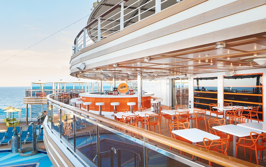 Costa Diadema · Aperol Bar · Costa Cruceros